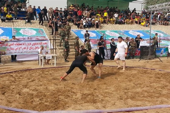 رقابت های کشتی ساحلی بزرگسالان انتخابی باشگاههای استان خوزستان / شوشتر :